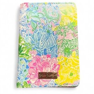 Lilly Pulitzer Cheek to Cheek Zebra Safari Passport Holder Travel Wallet, EUC